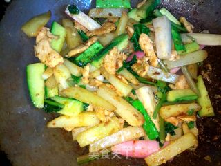 麻辣土豆水萝卜香锅的做法步骤：13