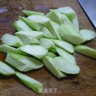 海蜒炒丝瓜的做法步骤：4