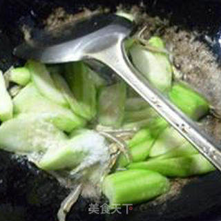 海蜒炒丝瓜的做法步骤：6