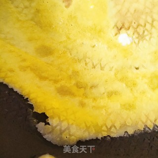 摊鸡蛋皮的做法步骤：7
