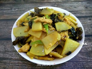 木耳土豆片炒鸡肉的做法步骤：13