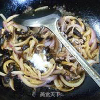 三丝炒面筋的做法步骤：13
