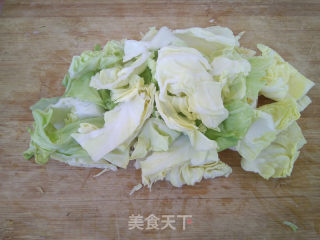 元蘑炒圆白菜的做法步骤：4