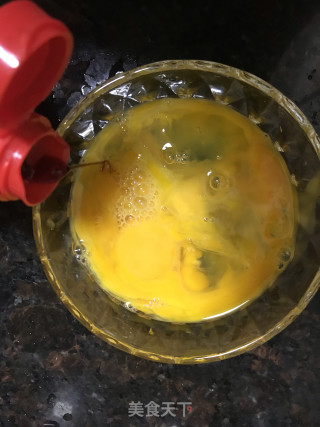 韭黄煎蛋的做法步骤：2