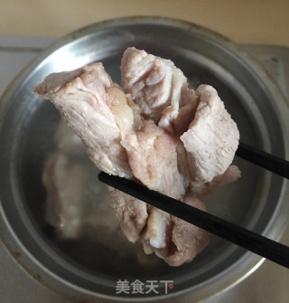 西洋菜排骨汤的做法步骤：3