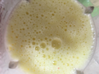 鲜榨菠萝汁的做法步骤：6