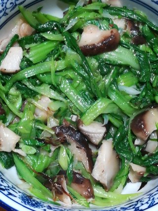 香菇青菜的做法步骤：6