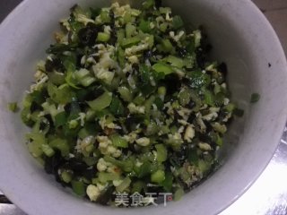 汤水饺的做法步骤：1