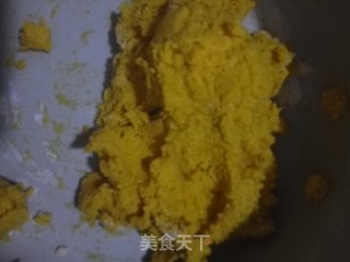 南瓜饼的做法步骤：3