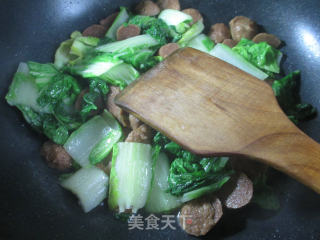 小肉丸炒五号菜的做法步骤：8