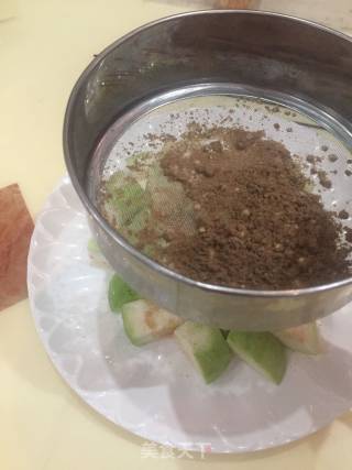 蓝莓粉捞番石榴的做法步骤：4