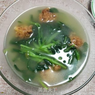 鸡毛菜肉丸汤的做法步骤：3