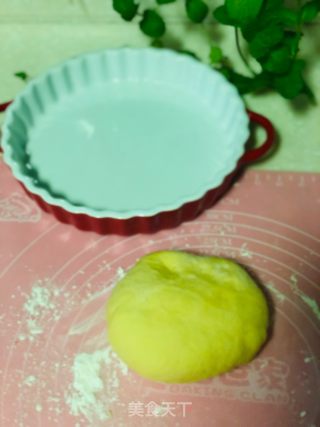 芝“芯”榴芒虾仁披萨的做法步骤：6