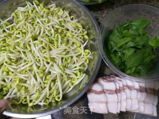 苦刺心炒黄豆芽的做法步骤：1