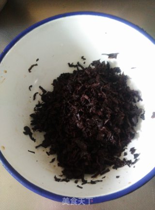 梅菜扣肉的做法步骤：2