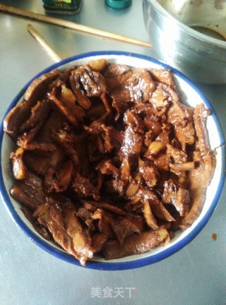 梅菜扣肉的做法步骤：12