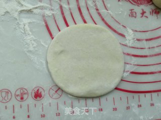 二合面葡萄干红枣卷的做法步骤：8