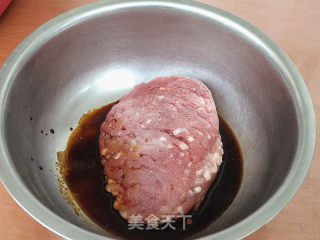 小白菜猪肉馅水饺的做法步骤：2