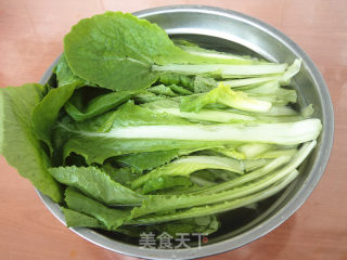 小白菜猪肉馅水饺的做法步骤：3