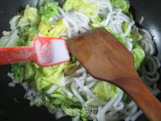 牛心菜炒土豆粉条的做法步骤：9