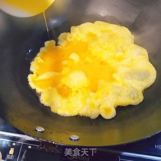 西红柿鸡蛋龙须面的做法步骤：6