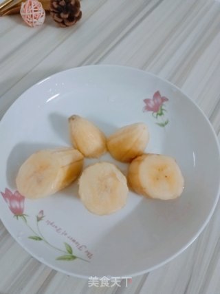 冻香蕉（水果花样吃法）的做法步骤：2
