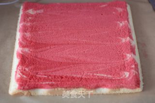 红丝绒小旋风蛋糕卷的做法步骤：22