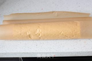 红丝绒小旋风蛋糕卷的做法步骤：23