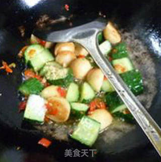 黄金鱼球炒青瓜的做法步骤：9