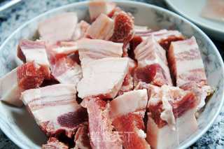 压力锅版红烧肉的做法步骤：2