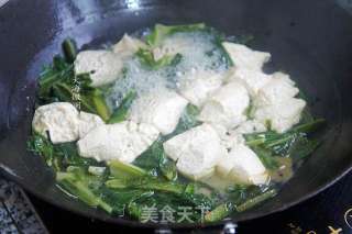 油麦菜豆腐汤的做法步骤：5
