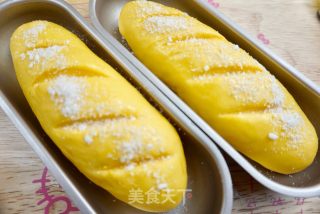 南瓜椰蓉面包条的做法步骤：11