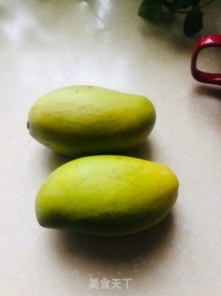 芒果酱的做法步骤：1