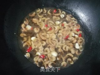 虾干泼茼蒿的做法步骤：5