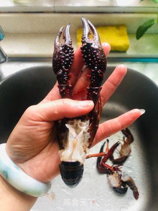 麻辣小龙虾????的做法步骤：5