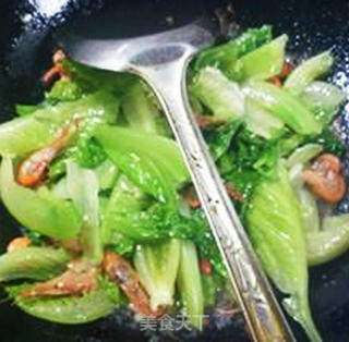 河虾炒生菜的做法步骤：8