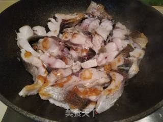 红烧鱼块的做法步骤：2