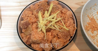 粉蒸肉也叫格格儿的做法步骤：4