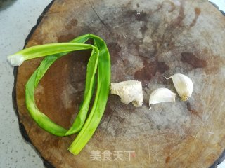 冬笋烧肉的做法步骤：3