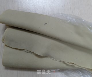 韭菜炒百叶的做法步骤：1