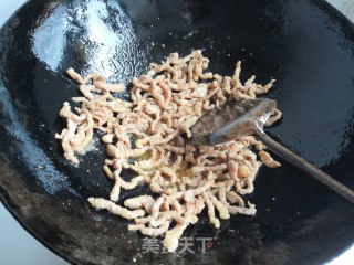 肉丝蒜薹的做法步骤：9