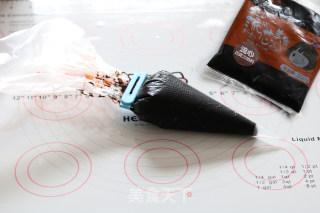 巧克力爆浆栗子蛋糕的做法步骤：8
