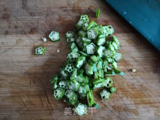 秋葵鸡蛋卷饼的做法步骤：6