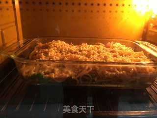 黑胡椒豌豆虾仁芝士焗意面的做法步骤：7