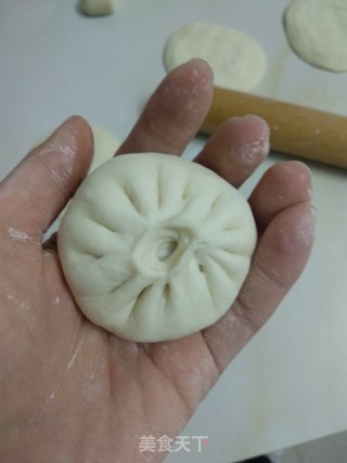 雪梨肉包子的做法步骤：11