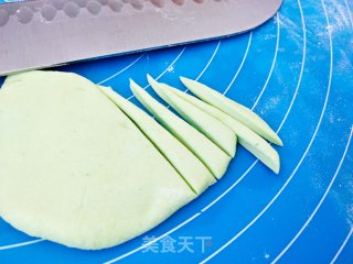 绿玫瑰花馒头的做法步骤：8