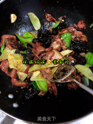 ????‍????仙草烹饪????cooking????‍????：????祥瑞妈咪????美食控????之青笋猪脸的做法步骤：7
