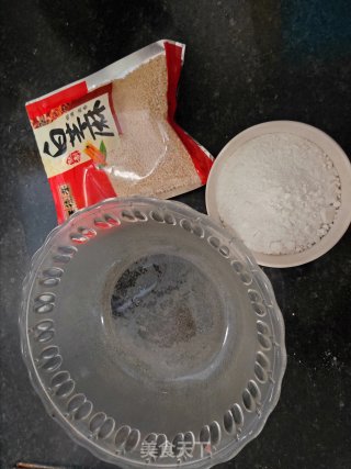 恩施土家洋芋凉粉的做法步骤：1