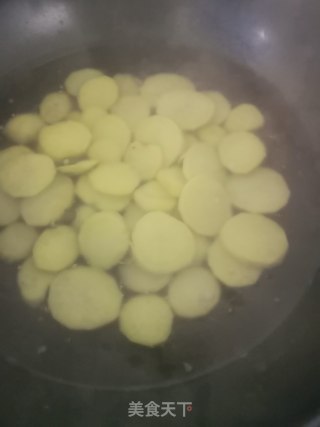 豉香土豆的做法步骤：1
