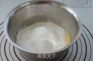 奶牛纹蓝莓蛋糕卷的做法步骤：4